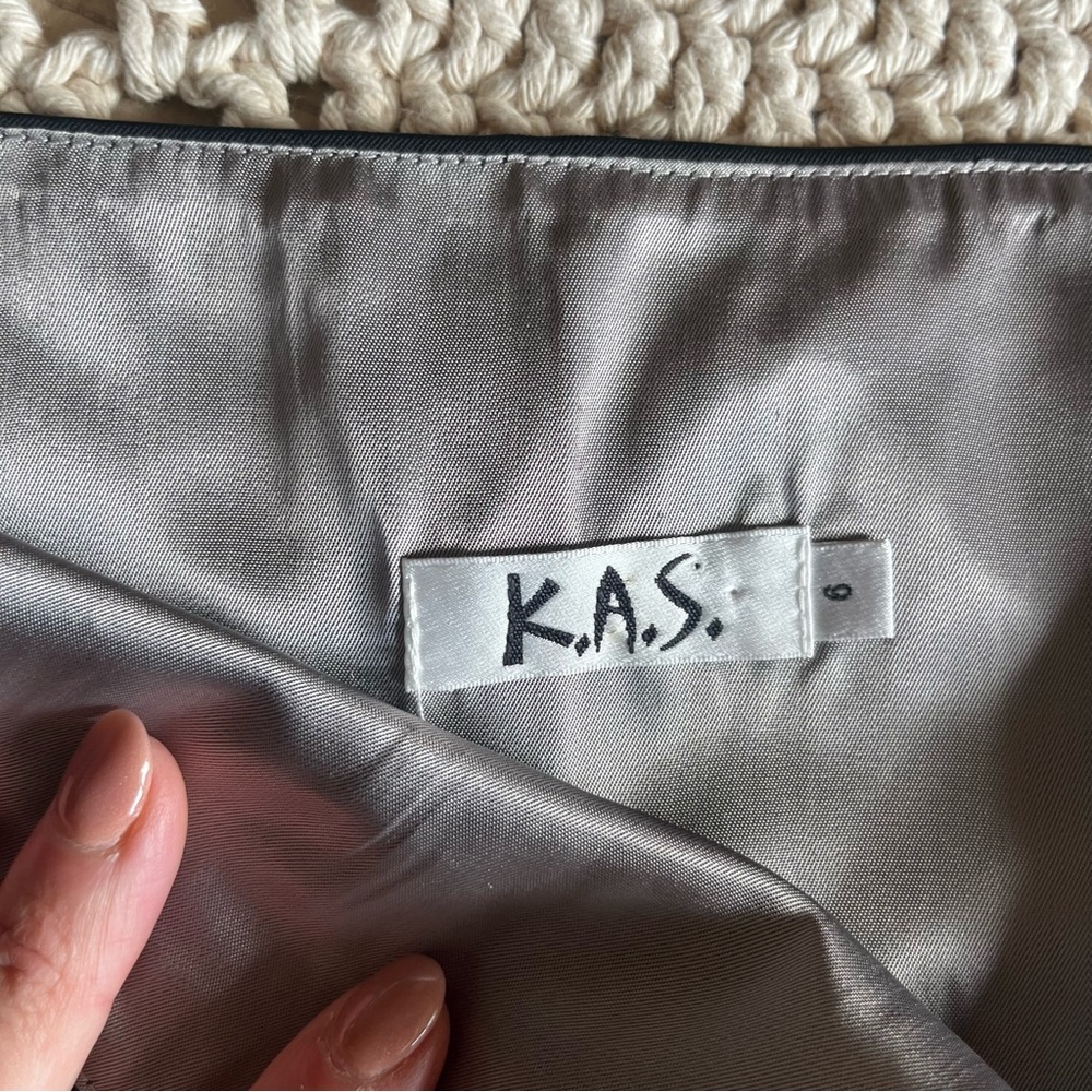 KAS New York Black Pencil Skirt, Lined, Size 6 - Picture 4 of 4